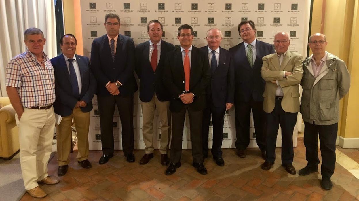 Los presidentes de los clubes miembros del Foro InterClubes