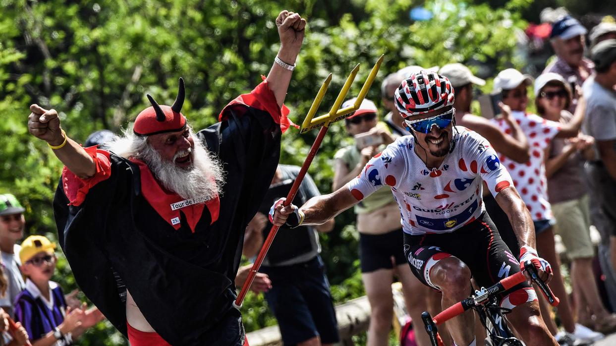 El Tour, único gran evento mundial que se niega a claudicar