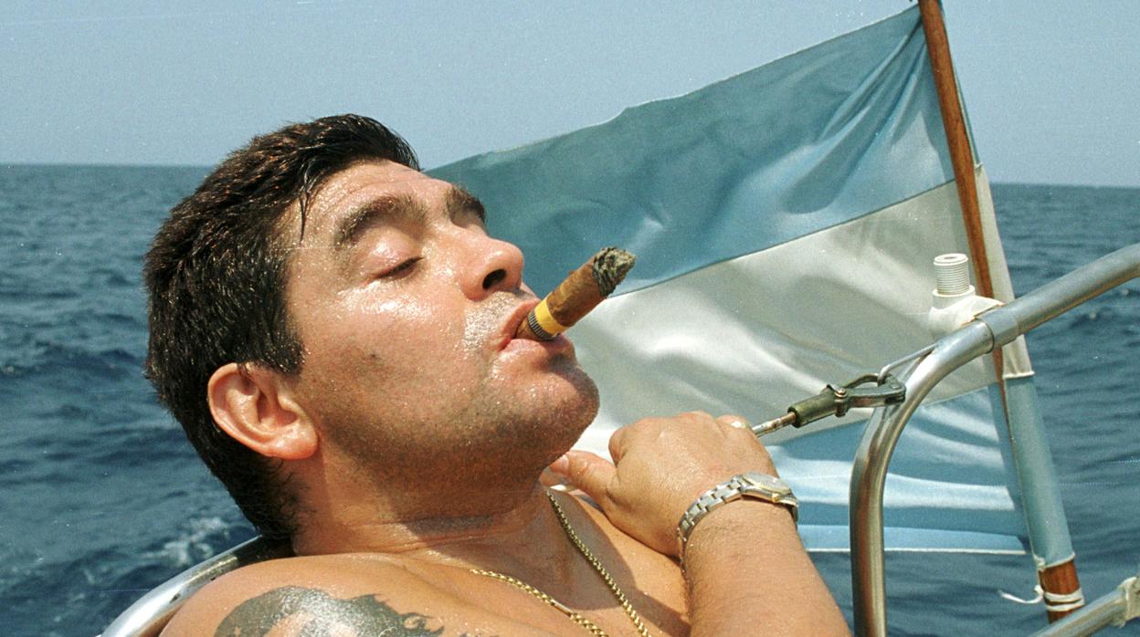 Los años locos de Maradona en Cuba: peleas, chicas desnudas y (al menos) tres hijos reconocidos