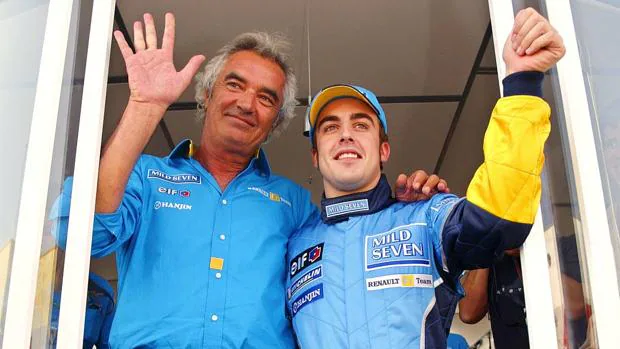 Briatore: «Nunca había visto llorar a Fernando Alonso...»