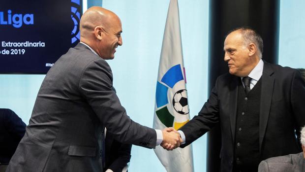 Tebas: «Habrá descensos incluso aunque no se juegue»