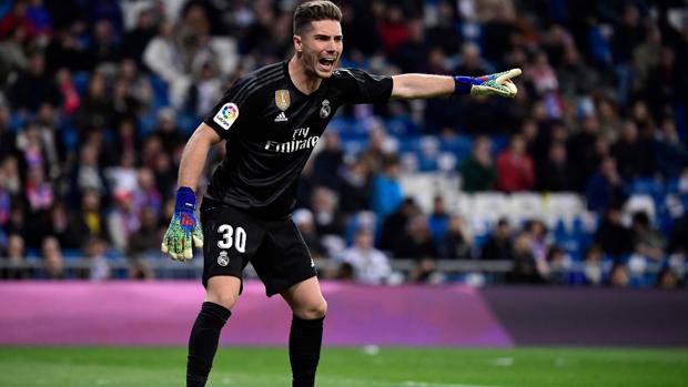 Luca Zidane, libre, del Racing a elegir su futuro