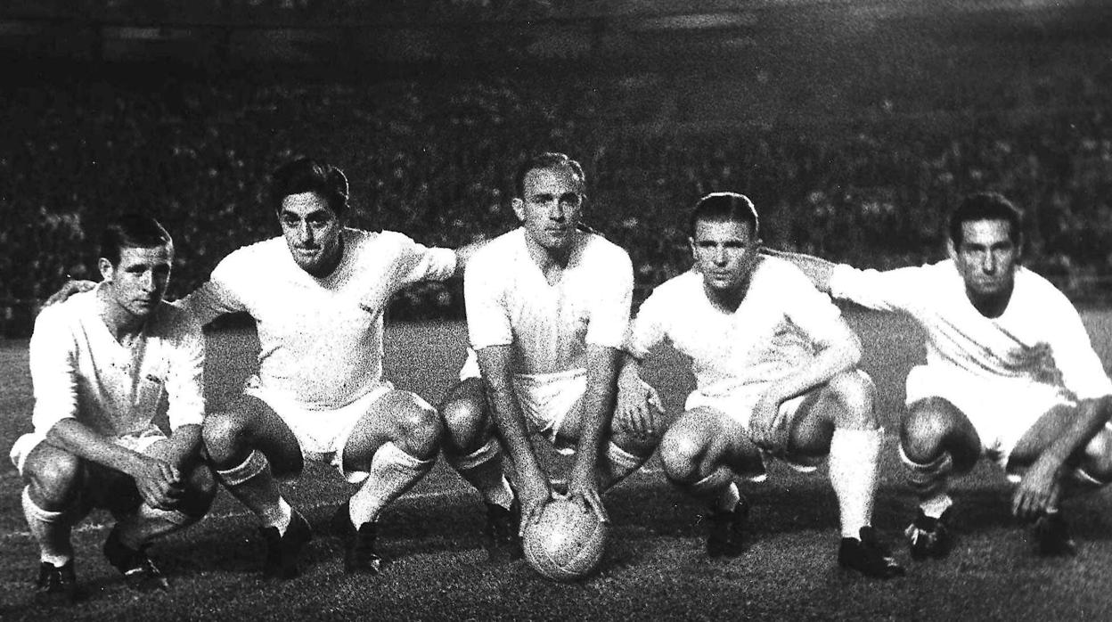 La causa por la que Puskas llegó al Real Madrid con doce kilos de más