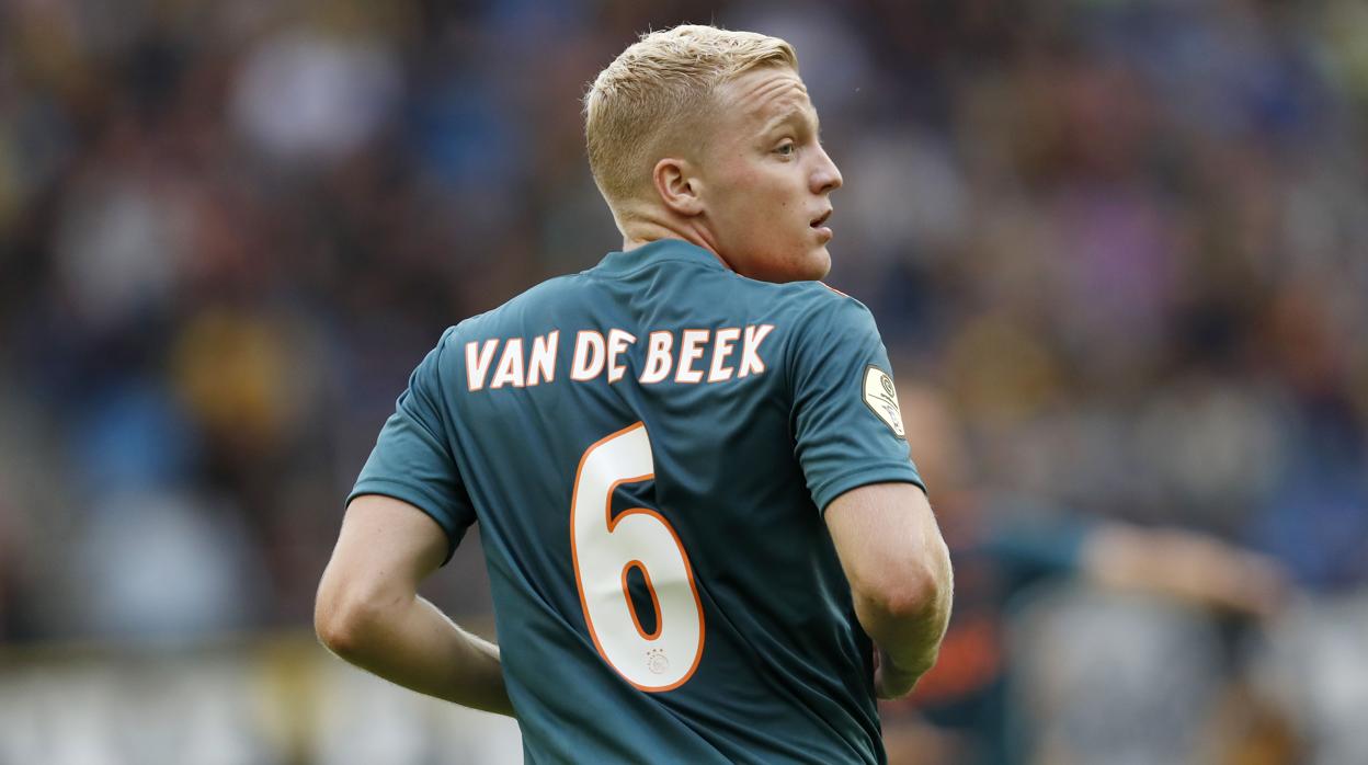 El Ajax mantiene la puerta abierta para Van de Beek, pero avisa: «No habrá descuentos»