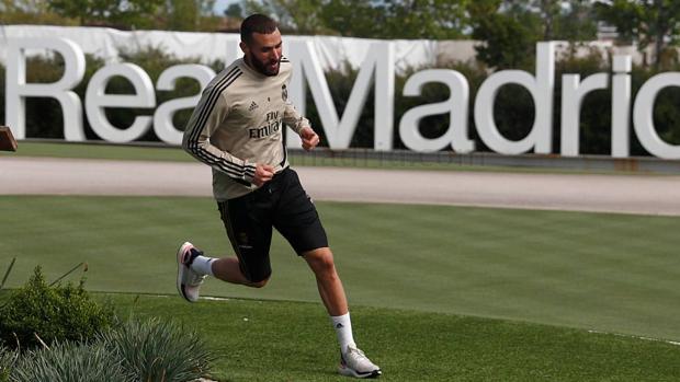 El Real Madrid podrá entrenarse por fin con fútbol de verdad