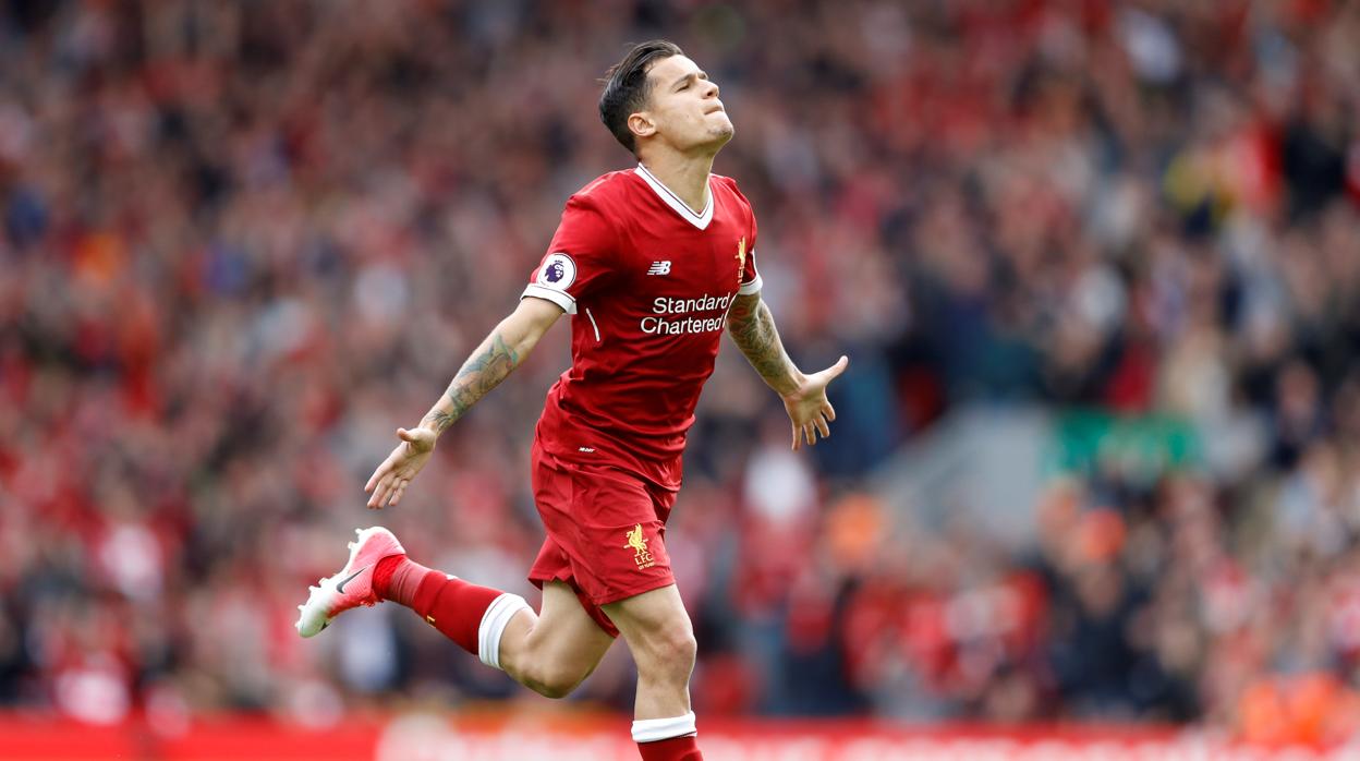 Coutinho celebra un gol con la camiseta del Liverpool