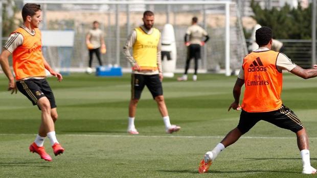 El Real Madrid se pone en modo avión