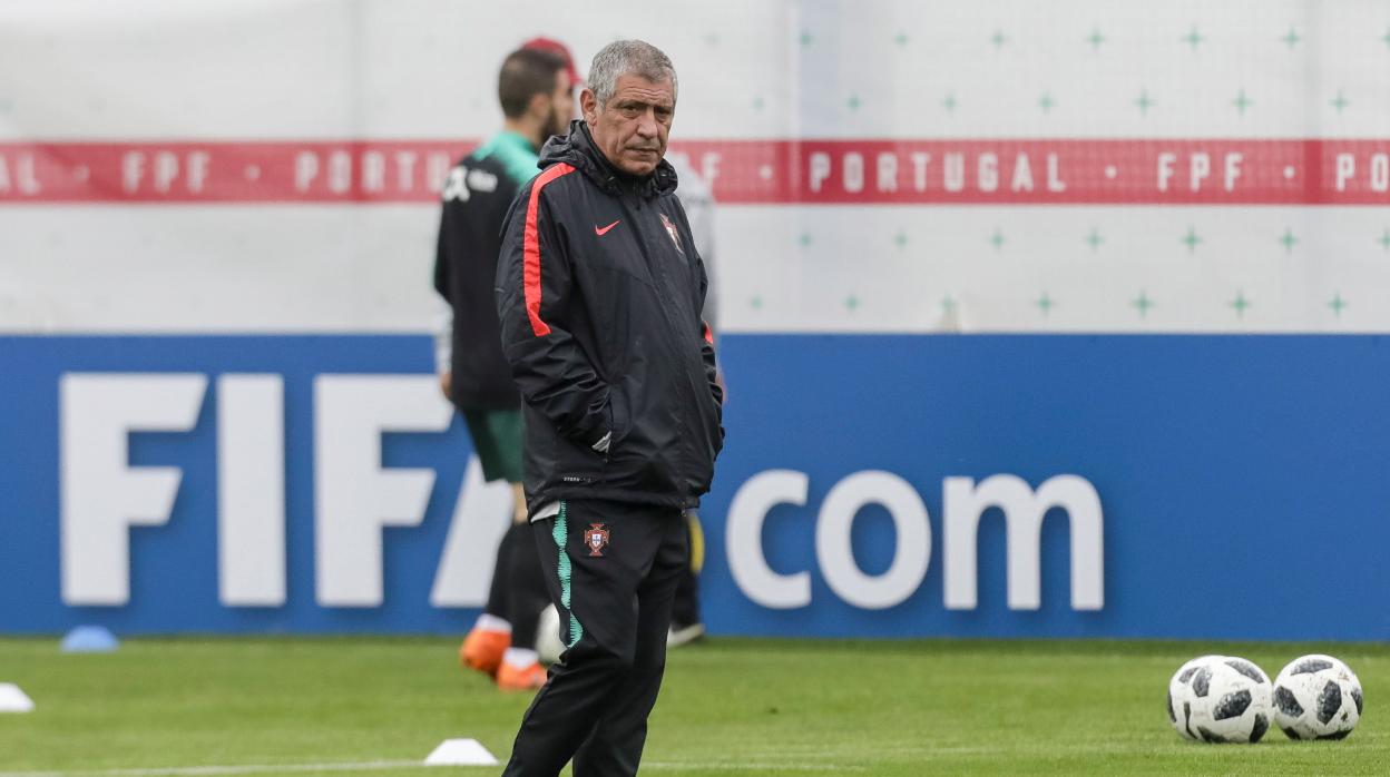 Portugal ata a Fernando Santos como seleccionador hasta 2024