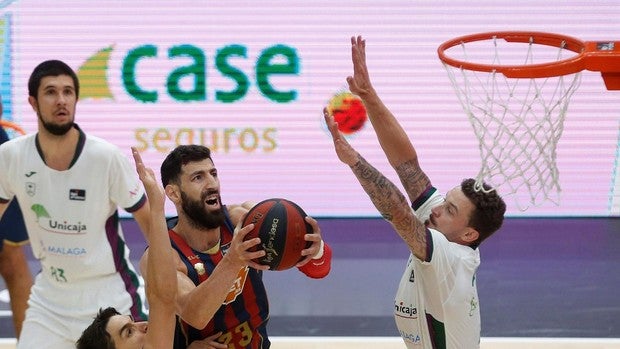 Polonara y los tiros libres apuntillan al Unicaja