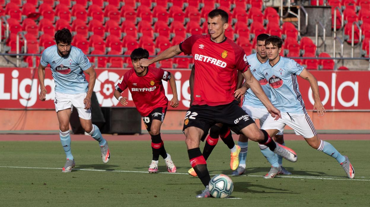 El escandaloso penalti en el Mallorca - Celta