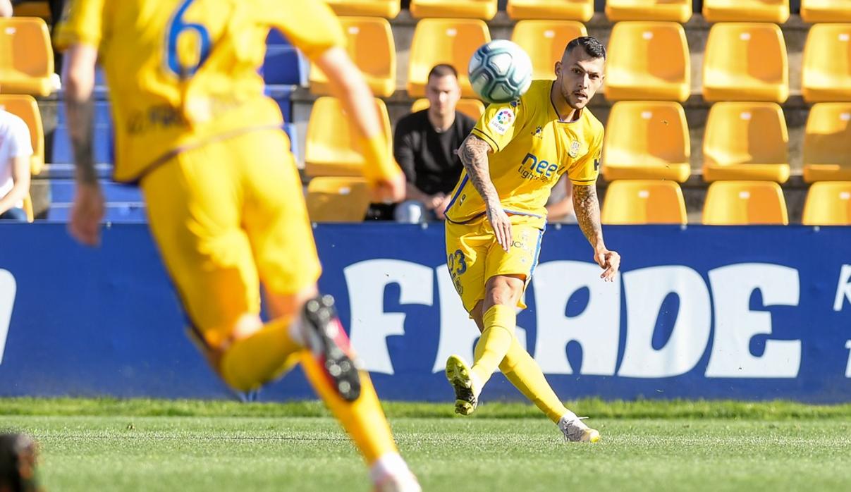 Alcorcón y Lugo mantienen vivos sus sueños de promoción y salvación