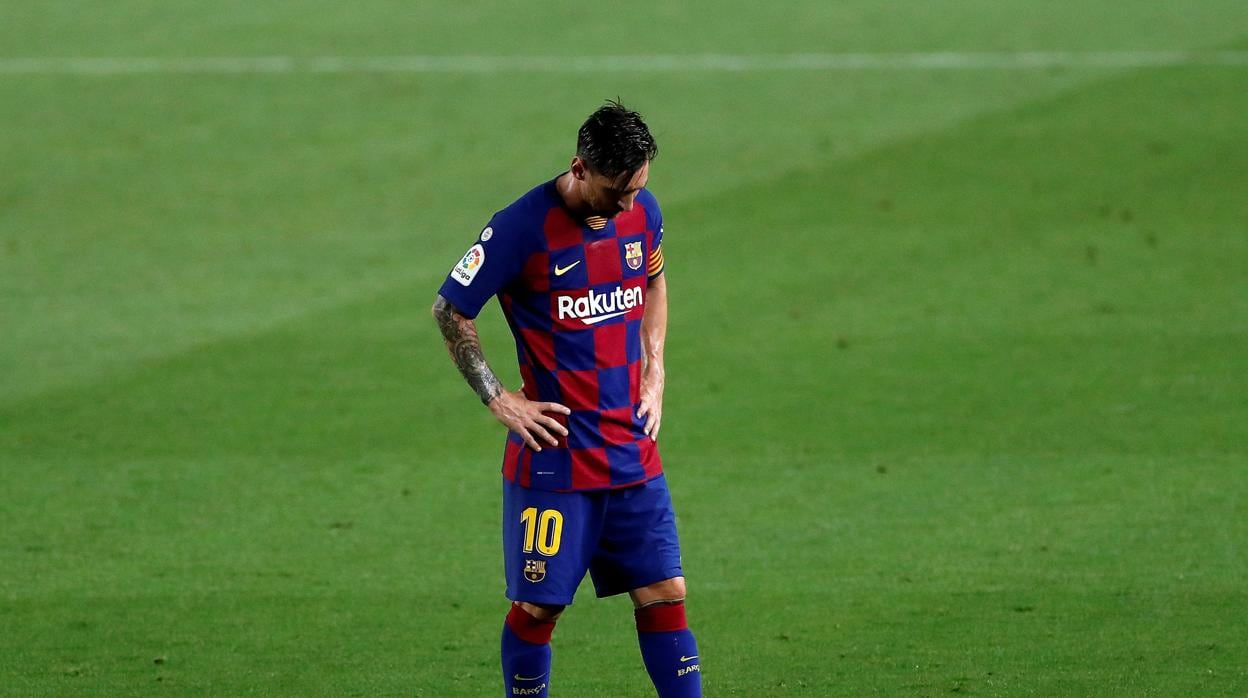 Messi, abatido tras perder la Liga