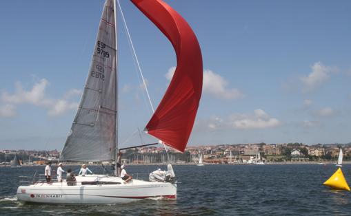 «Maitena», «Aizen» y «Etnia», ganadores del Trofeo Costa Vasca