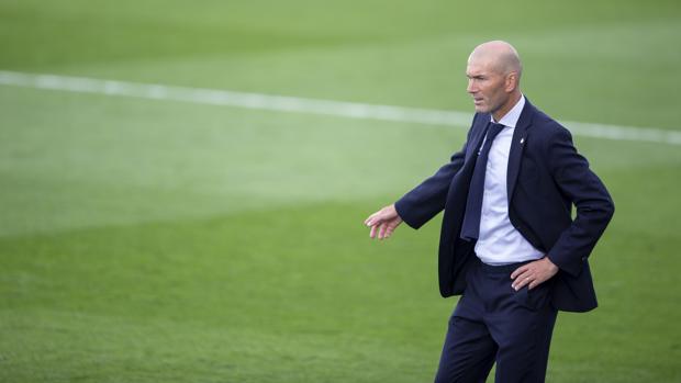 Juegan Vinicius y Asensio para dar goles a Benzema