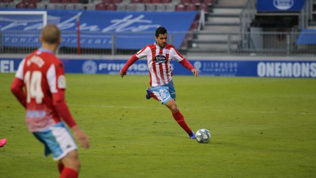 El Lugo remonta al Mirandés y logra la permanencia