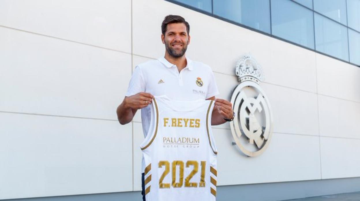 Felipe Reyes, de blanco hasta los 41 años