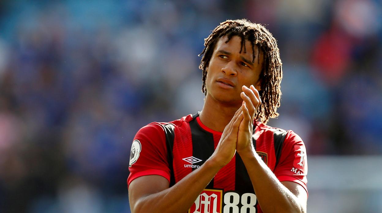 El Manchester City ficha al defensa Nathan Ake