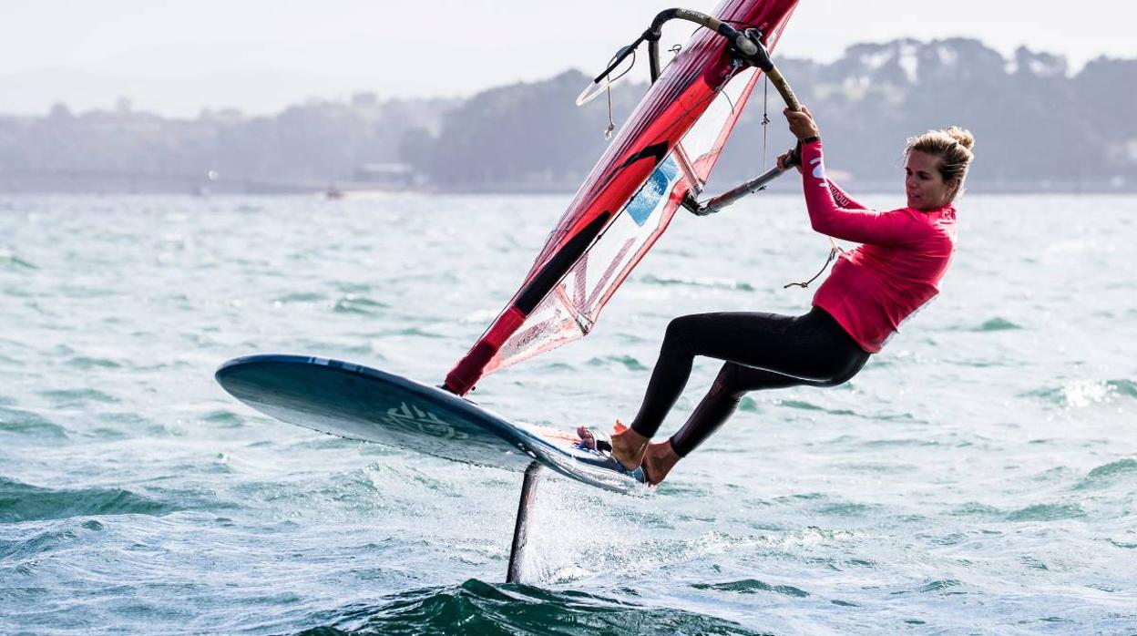 Marina Alabau prepara en Suiza el Campeonato de Europa de iQFoil