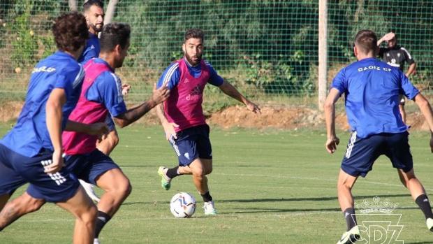 Doble sesión, ya con balón, con la esperanza de regresar a casa