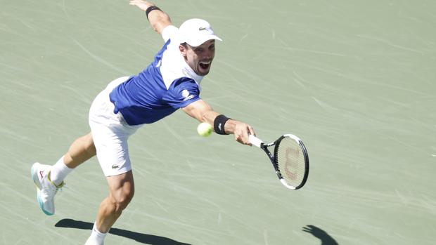 Bautista, remontado y eliminado