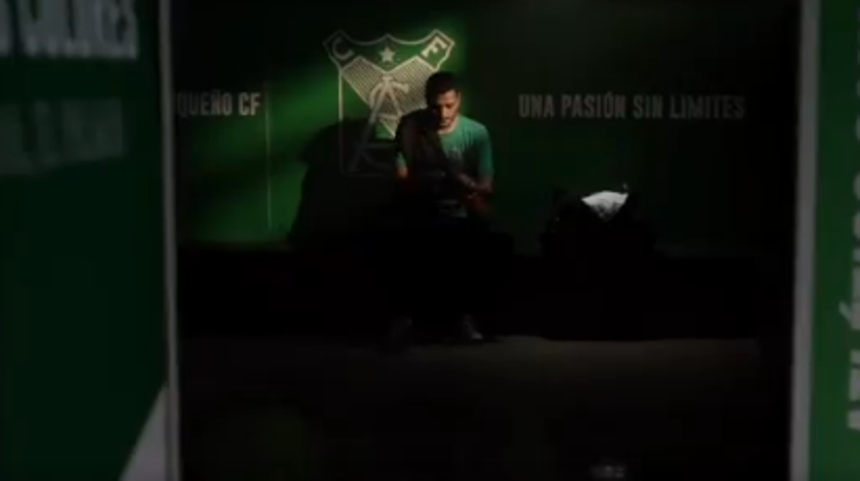 Dani Güiza es el protagonista de esta acción promocional del club sanluqueño.