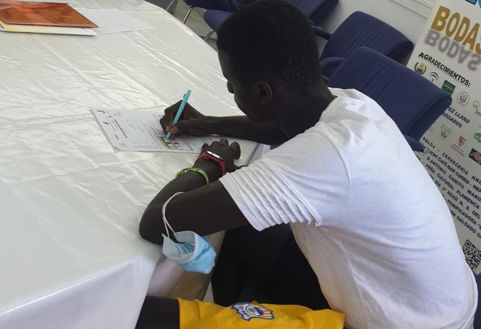 Cheikh firma su contrato con el conjunto ribereño