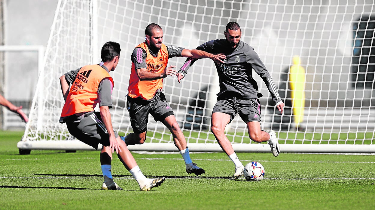 Los trucos que han modelado el cuerpo de Benzema