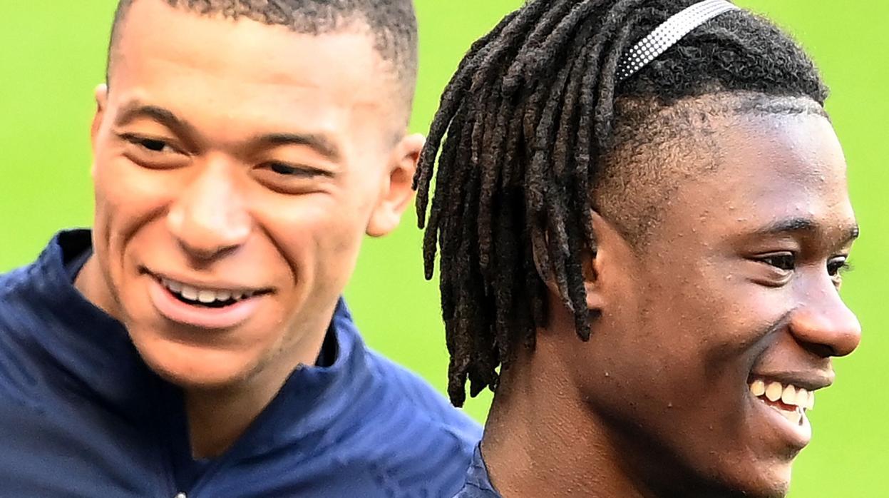 Mbappé y Camavinga, también deseado por el Madrid, en un entrenamiento de Francia