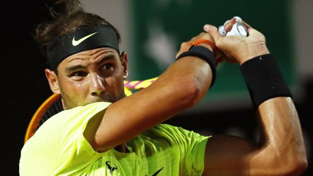 Nadal, a cuartos con paso firme