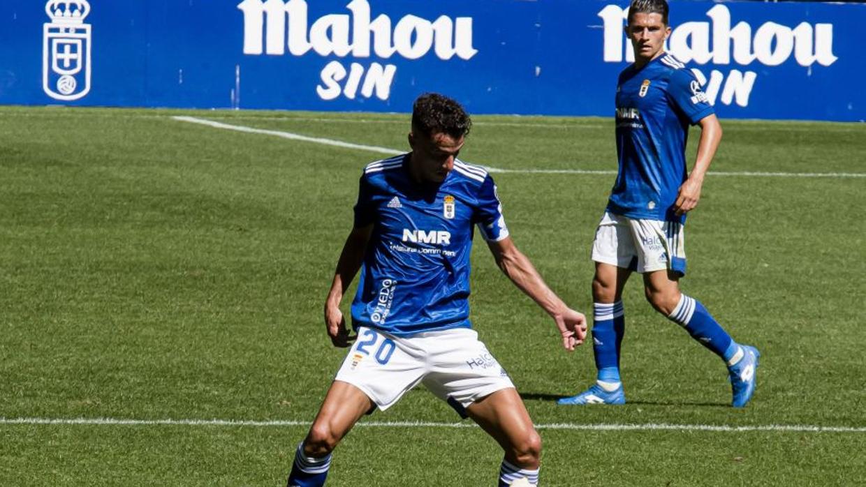 El Real Oviedo se reivindica noqueando al líder