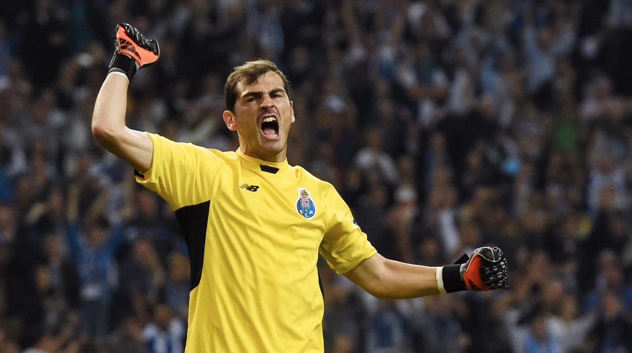 Casillas, en el Oporto