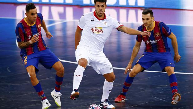 LaLiga y la LNFS sellan un acuerdo para proveer de test a los clubes durante toda la temporada