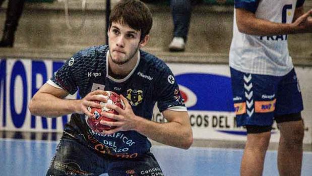 Tensión en el balonmano: el presidente del Cangas llamó «generalísimo» al de la Federación