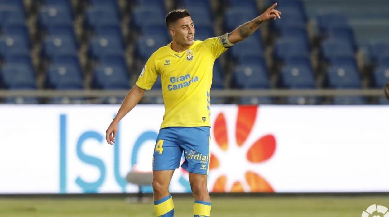 Las Palmas remonta un doblete de Djurdjevic