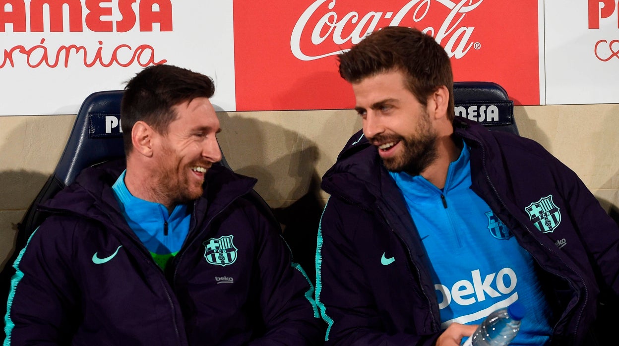 Piqué: «Esperemos que puedan seducir a Messi para que se quede más años en el Barça»