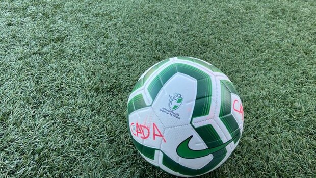 La Federación Andaluza permite comenzar  las competiciones de fútbol base con público