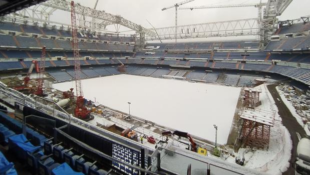 El Bernabéu y la Cibeles, más blancos que nunca