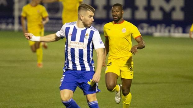 Amo rescata un punto para la Ponferradina