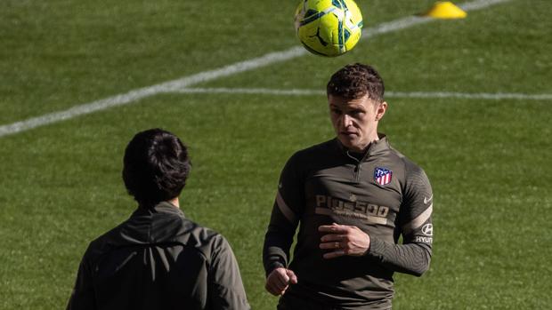 La FIFA confirma la sanción a Trippier