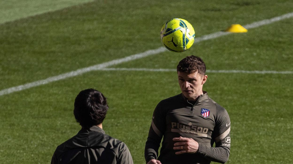 Kieran Trippier entrenando