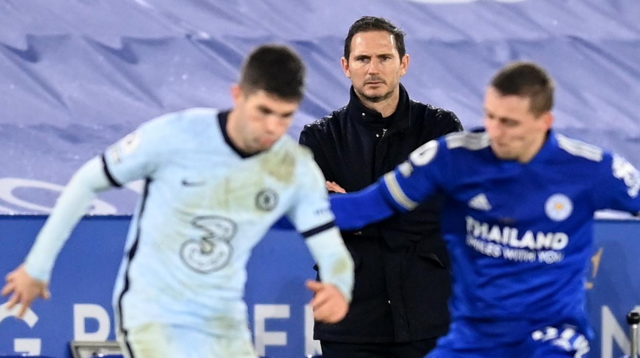 Lampard, entrenador del Chelsea, ayer durante el partido contra el Leicester City