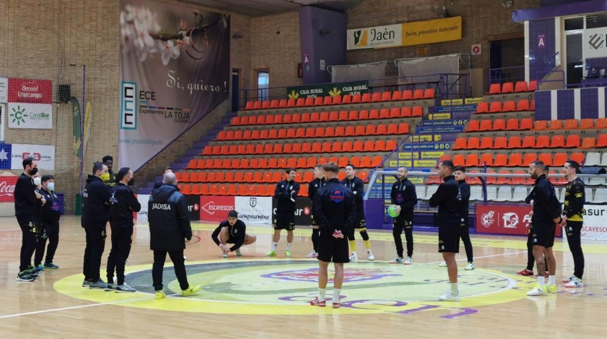 El Jaén Paraíso Interior durante un entrenamiento