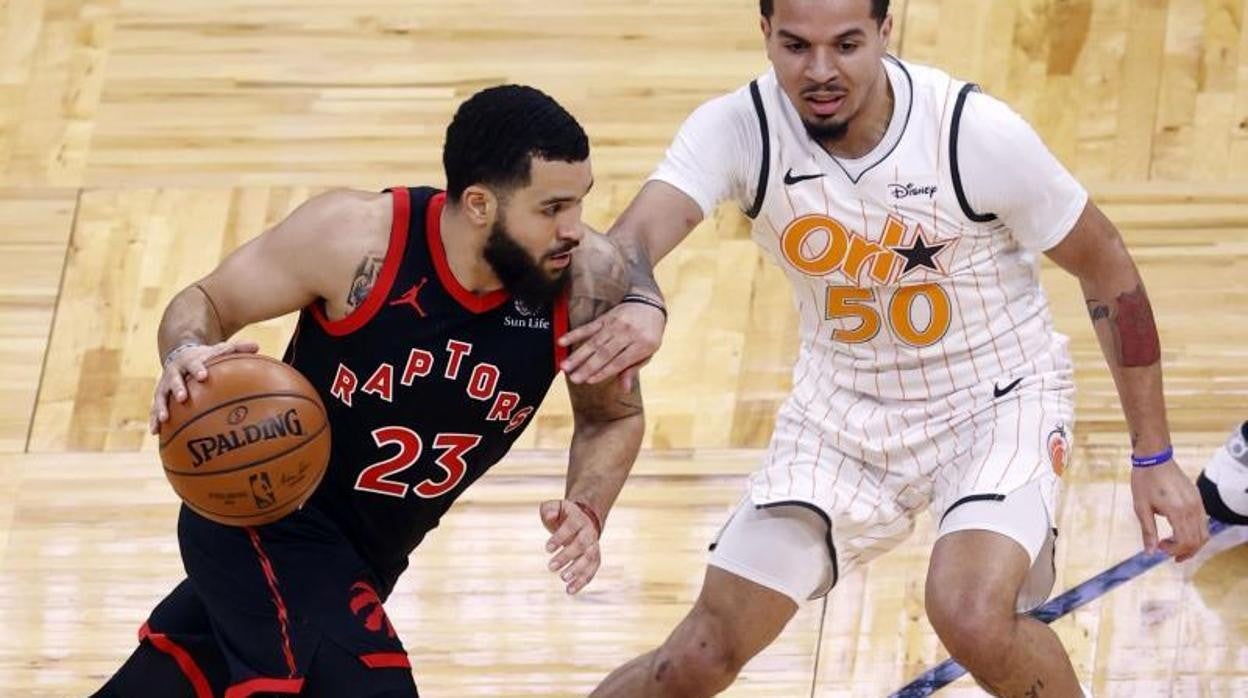 VanVleet, autor de 54 puntos ante los Orlando Magic