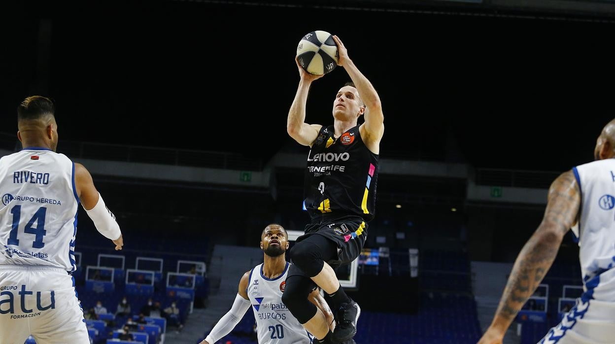 Marcelinho Huertas, durante el partido inaugural de la Copa