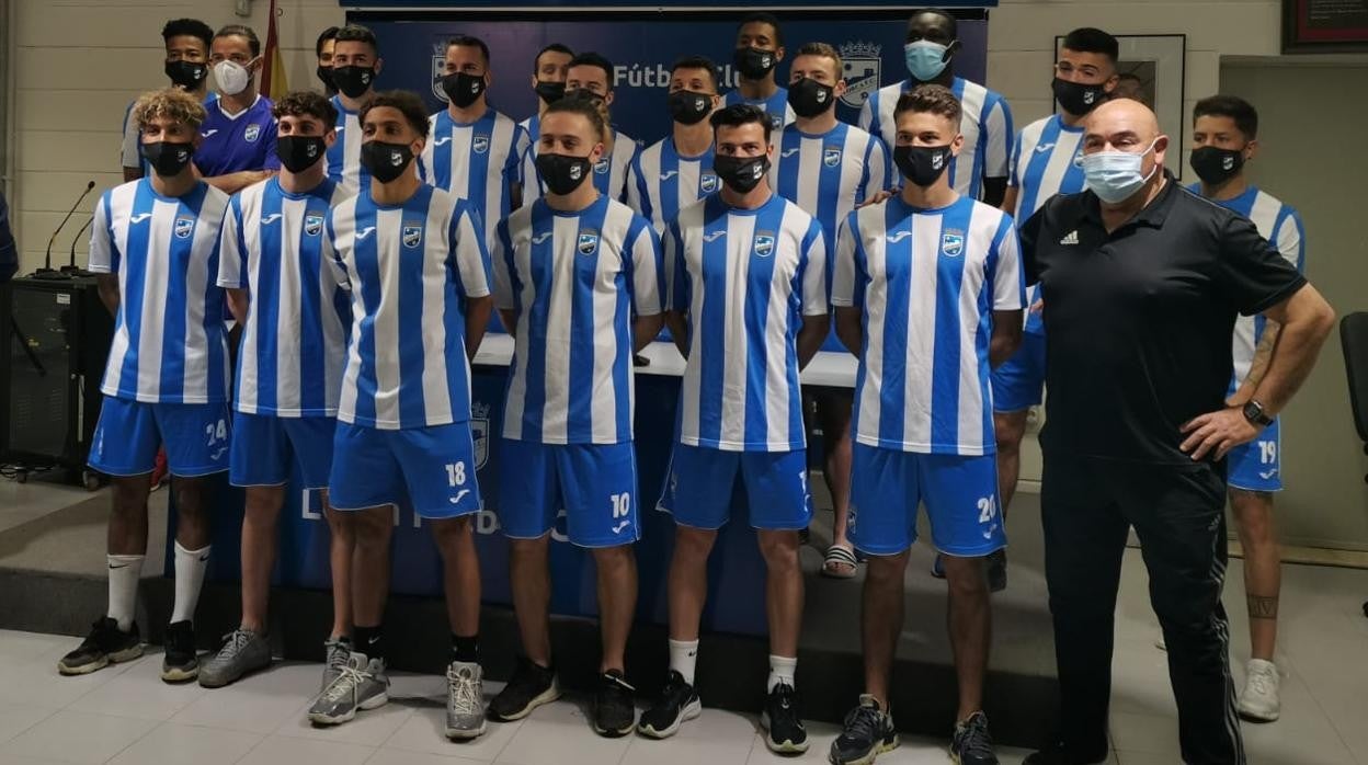 Presentación de los nuevos jugadores del Lorca FC