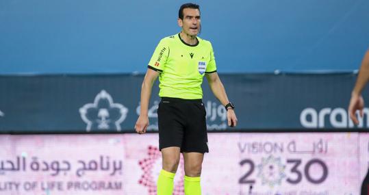 Martínez Munuera, en un encuentro en Arabia