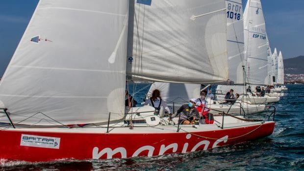 El «Marías» lidera la Liga de Invierno de J80 en Bayona