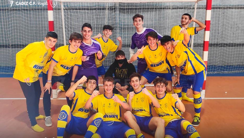 El gesto de juego limpio del Cádiz Virgili que gana por goleada