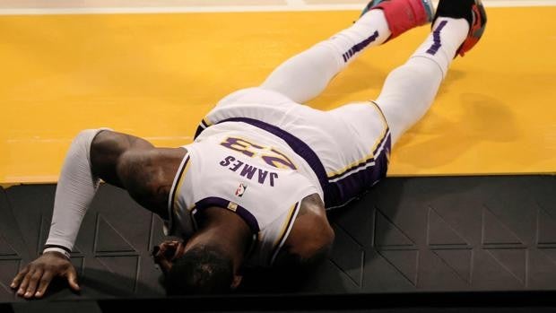 LeBron James, la lesión que agita a la NBA