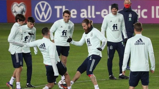 Horario y dónde ver el Georgia - España